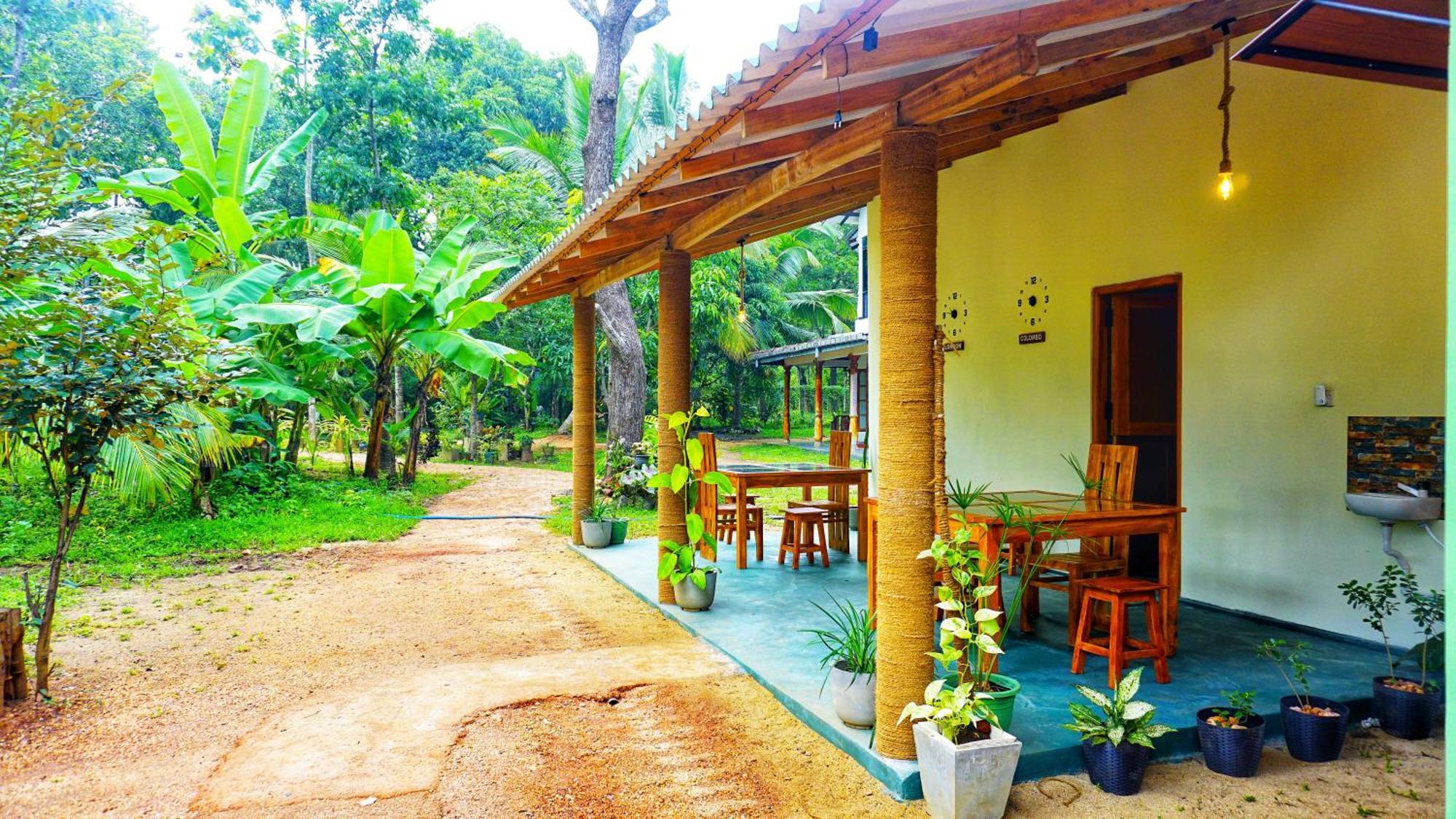 Sigiri Saat Cabana Sigiriya Exterior foto
